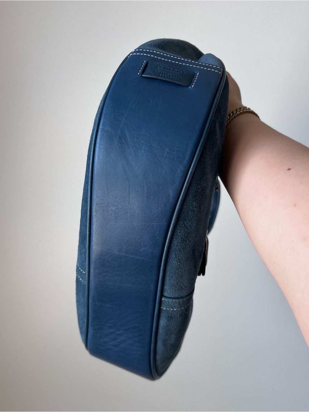 Vintage Coach Blue Suede Leather Hobo Handbag - Picture 3 of 4